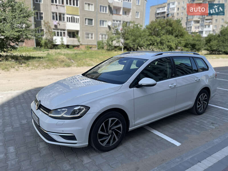 Универсал Volkswagen Golf 2017 в Ковеле
