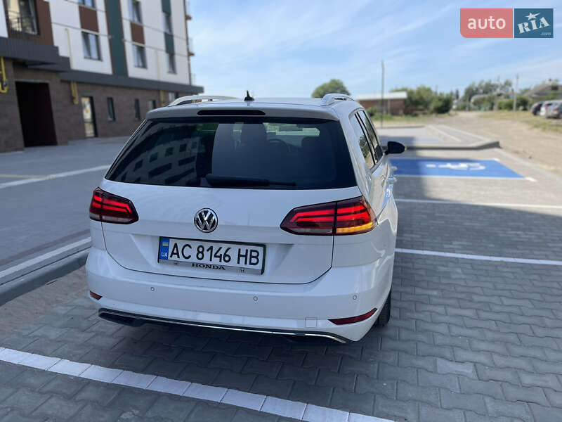 Универсал Volkswagen Golf 2017 в Ковеле