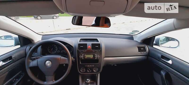 Универсал Volkswagen Golf 2008 в Залещиках