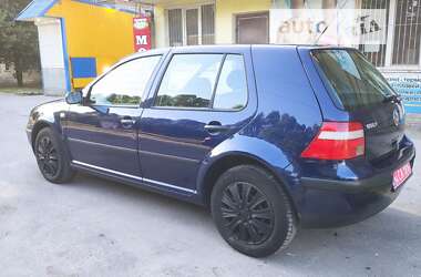 Хетчбек Volkswagen Golf 2003 в Запоріжжі