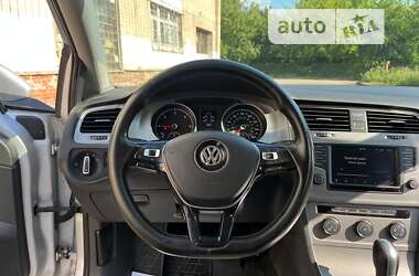 Універсал Volkswagen Golf 2015 в Вінниці