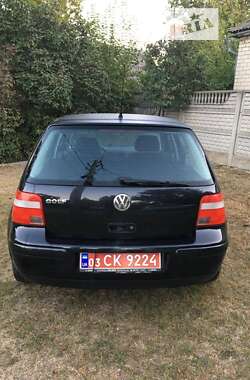 Хэтчбек Volkswagen Golf 2002 в Днепре