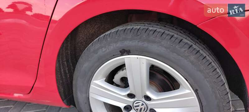 Універсал Volkswagen Golf 2015 в Полтаві