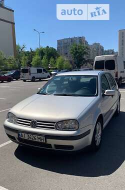 Хэтчбек Volkswagen Golf 1999 в Киеве