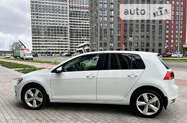 Хэтчбек Volkswagen Golf 2013 в Киеве