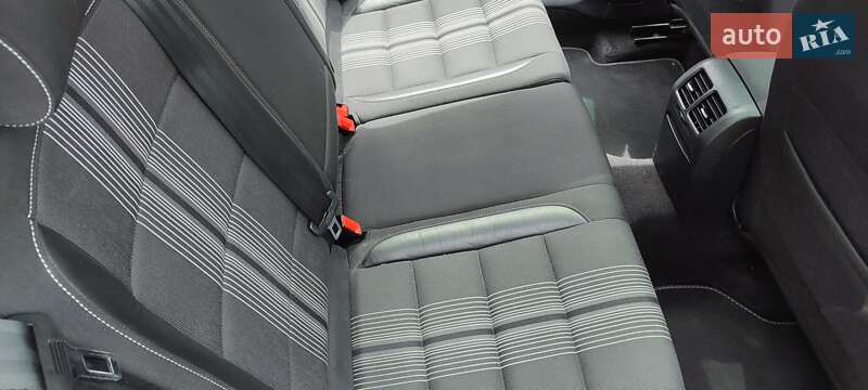 Універсал Volkswagen Golf 2013 в Новому Яричеві