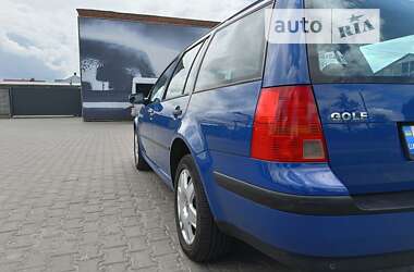 Універсал Volkswagen Golf 2001 в Хмельницькому