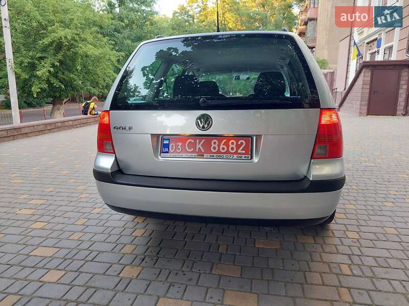 Универсал Volkswagen Golf 2002 в Одессе