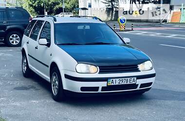 Универсал Volkswagen Golf 2000 в Киеве