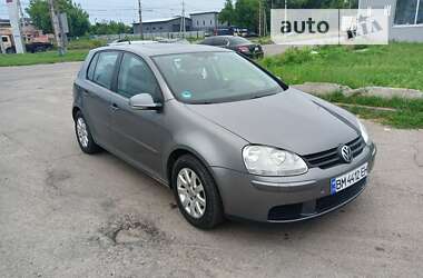 Хетчбек Volkswagen Golf 2006 в Сумах