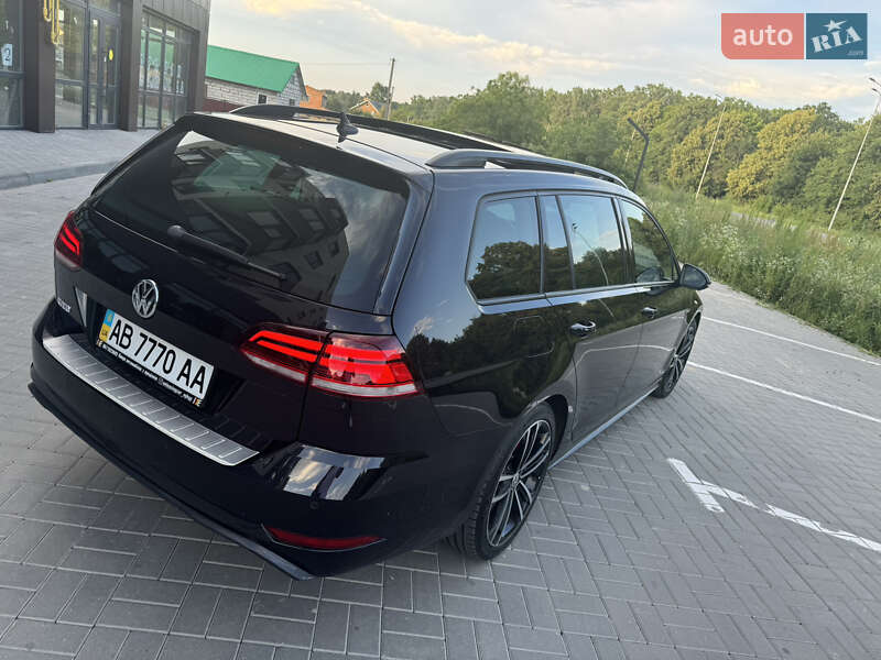 Универсал Volkswagen Golf 2018 в Виннице