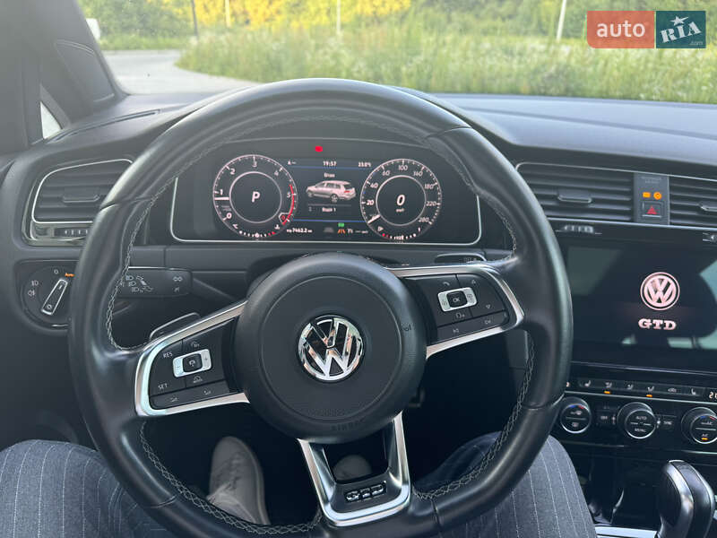 Универсал Volkswagen Golf 2018 в Виннице