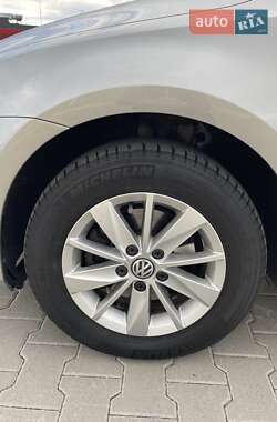 Хэтчбек Volkswagen Golf 2013 в Киеве