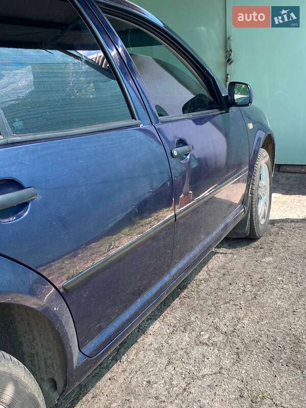 Хэтчбек Volkswagen Golf 1998 в Решетиловке