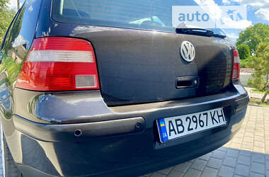 Хетчбек Volkswagen Golf 2002 в Тульчині