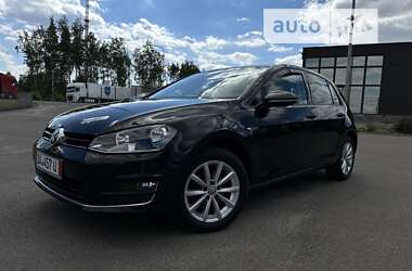 Хетчбек Volkswagen Golf 2015 в Ковелі