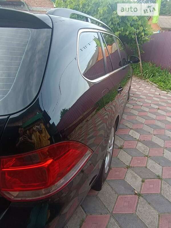 Універсал Volkswagen Golf 2009 в Києві