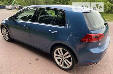 Хетчбек Volkswagen Golf 2015 в Хмельницькому