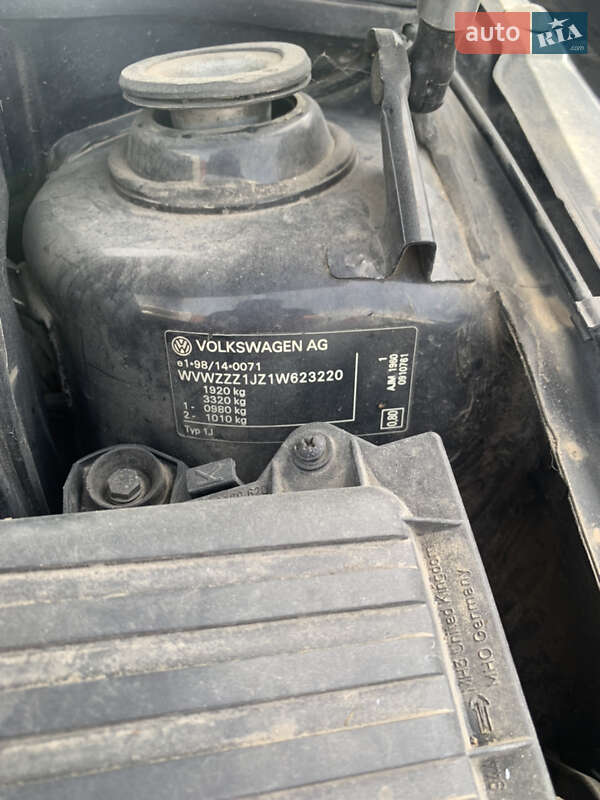 Универсал Volkswagen Golf 2001 в Крюковщине