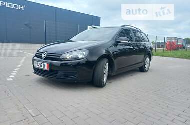 Універсал Volkswagen Golf 2010 в Чернігові