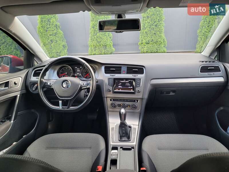 Універсал Volkswagen Golf 2014 в Мукачевому