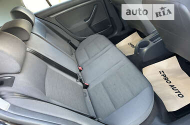 Хэтчбек Volkswagen Golf 2005 в Коломые