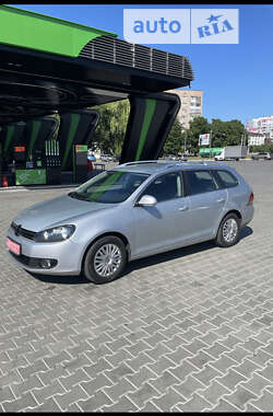 Универсал Volkswagen Golf 2012 в Луцке