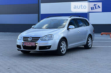 Универсал Volkswagen Golf 2008 в Ровно