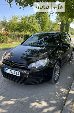 Хетчбек Volkswagen Golf 2009 в Косові