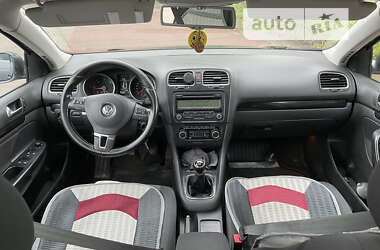 Универсал Volkswagen Golf 2009 в Косове