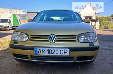 Хэтчбек Volkswagen Golf 1998 в Житомире