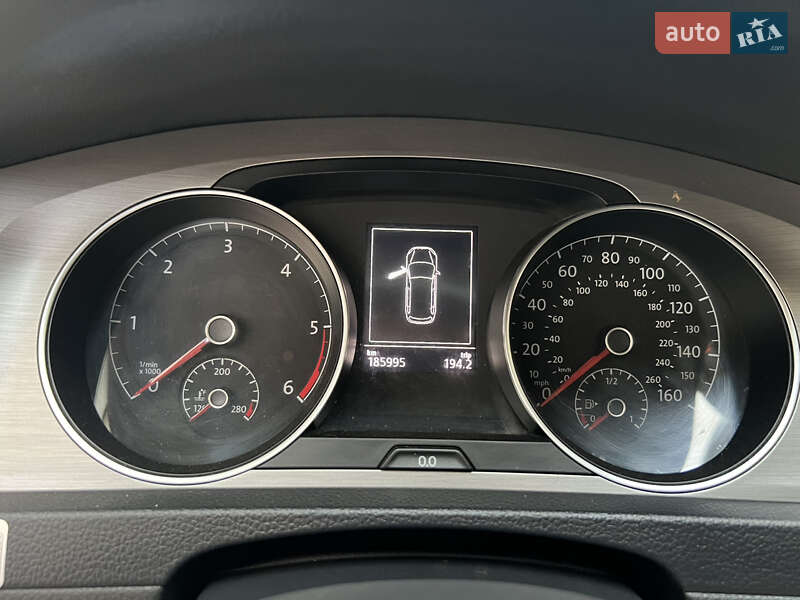 Універсал Volkswagen Golf 2015 в Рівному