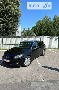 Универсал Volkswagen Golf 2009 в Луцке