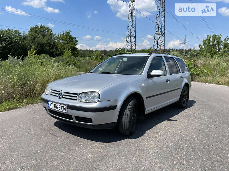 Універсал Volkswagen Golf 1999 в Києві