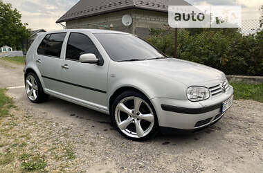 Хетчбек Volkswagen Golf 2000 в Львові