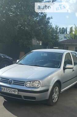 Хетчбек Volkswagen Golf 2001 в Києві