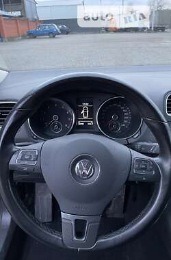 Универсал Volkswagen Golf 2010 в Житомире