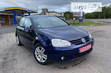 Хетчбек Volkswagen Golf 2008 в Конотопі