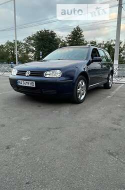 Універсал Volkswagen Golf 2002 в Кропивницькому