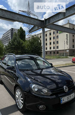 Универсал Volkswagen Golf 2012 в Киеве