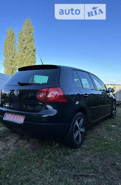 Хетчбек Volkswagen Golf 2008 в Луцьку