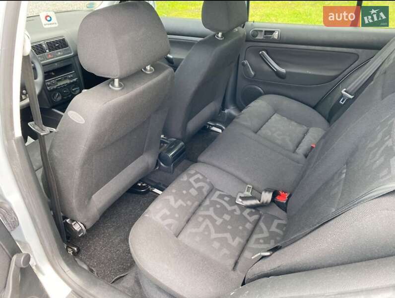 Універсал Volkswagen Golf 1998 в Херсоні