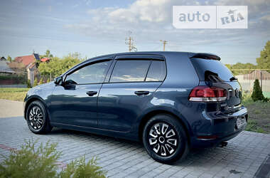 Хетчбек Volkswagen Golf 2012 в Балті