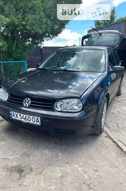 Хэтчбек Volkswagen Golf 2000 в Андреевке