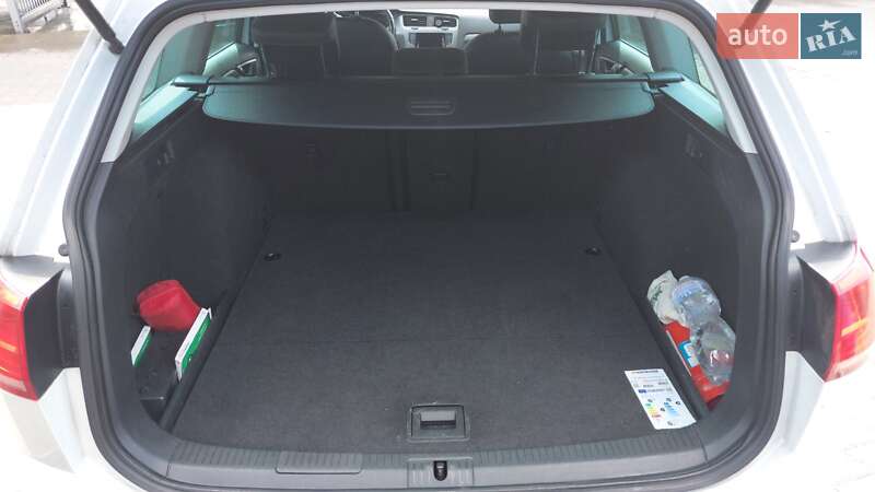 Універсал Volkswagen Golf 2014 в Львові