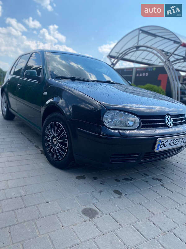 Volkswagen Golf 1998