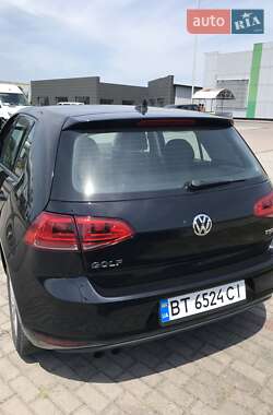 Хэтчбек Volkswagen Golf 2015 в Тячеве