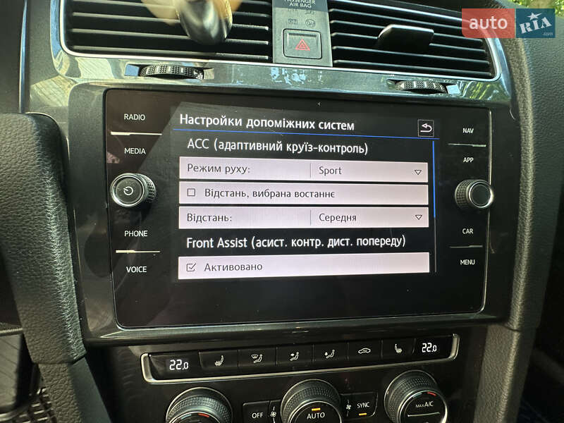 Универсал Volkswagen Golf 2018 в Хотине