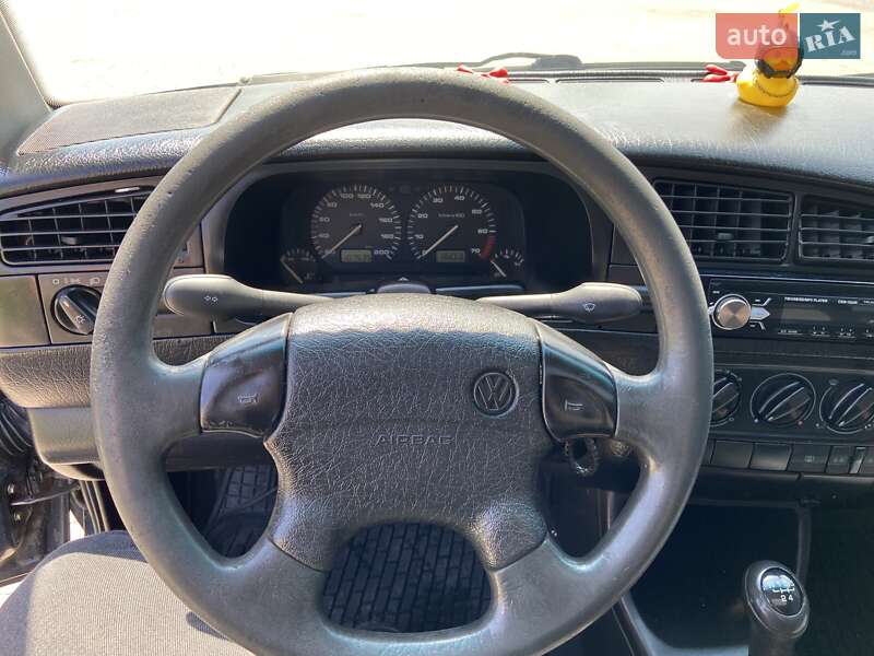 Хэтчбек Volkswagen Golf 1994 в Турке