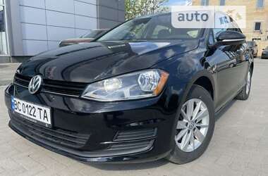 Хэтчбек Volkswagen Golf 2014 в Львове